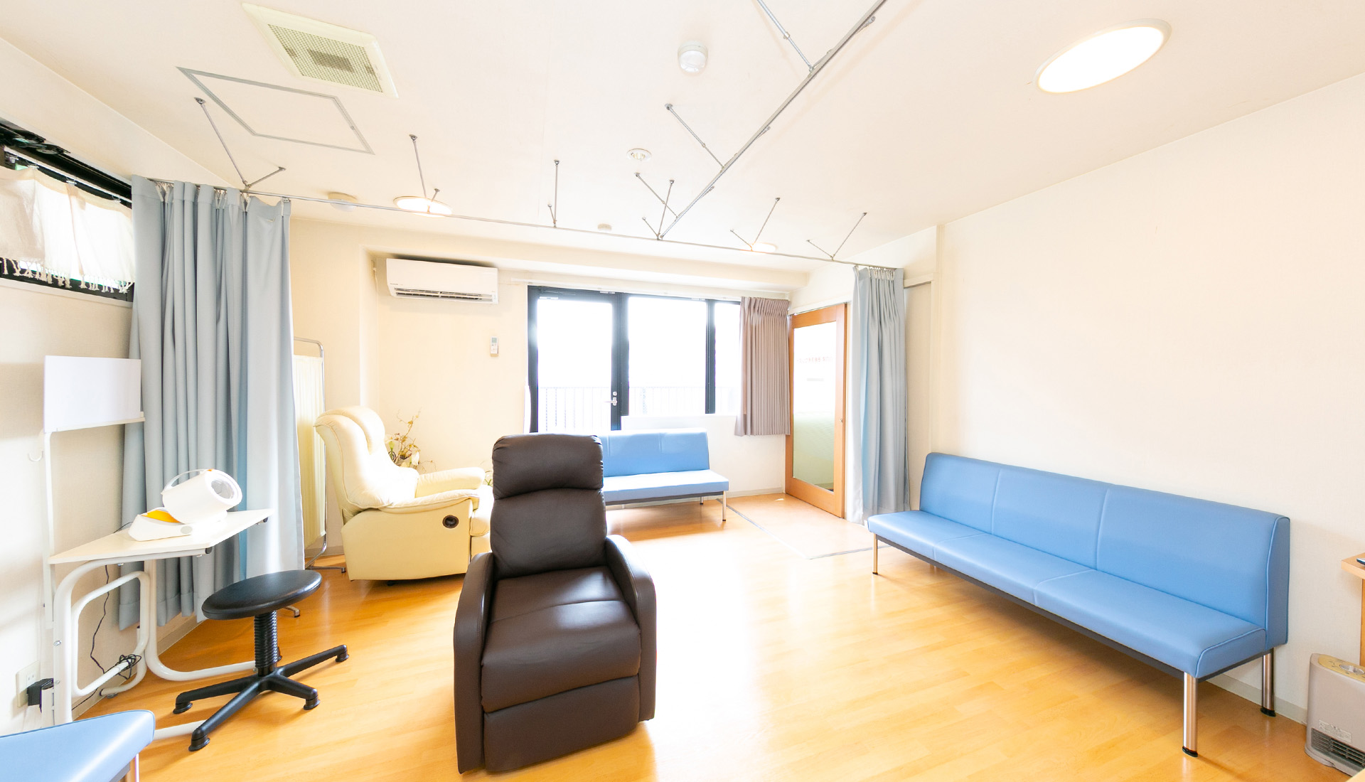 メインビジュアル1